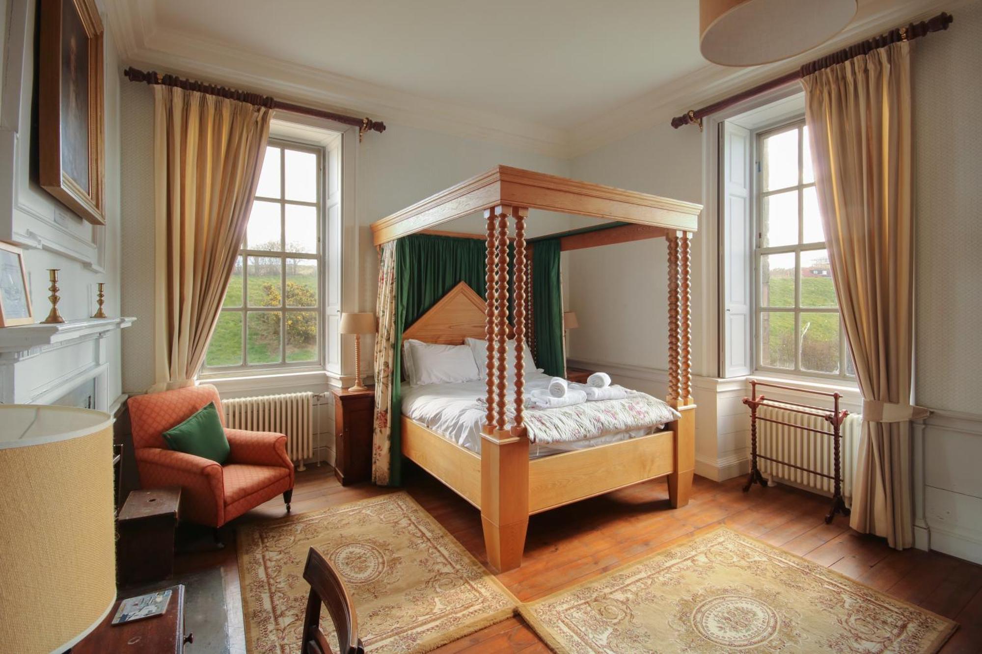 Merchant'S House - Large Two Floor Apartment!! Sleeps Up To 11 People, First Floor Available Separately, Sleeping 2 People At A Reduced Rate!!! Eyemouth Eksteriør billede